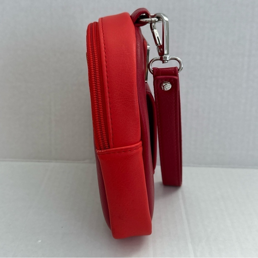 Disney park’s Guardians of the Galaxy Baby Groot loungefly Christmas wristlet - Picture 2 of 7